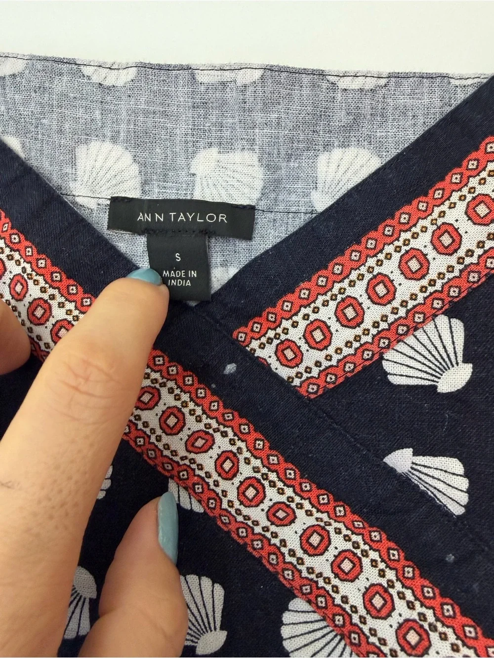 Ann Taylor Linen Blend Black Shell-Print Top with Red Contrast Trim